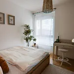 Eggenberg - Self Check-in Грац