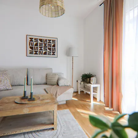 Eggenberg - Self Check-in *